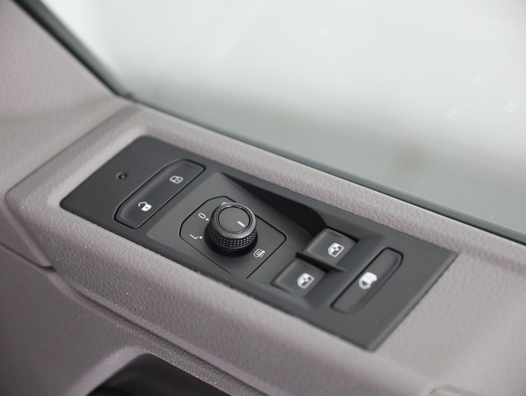 Used Volkswagen Transporter 2021 for sale - 77634577: Photo 29
