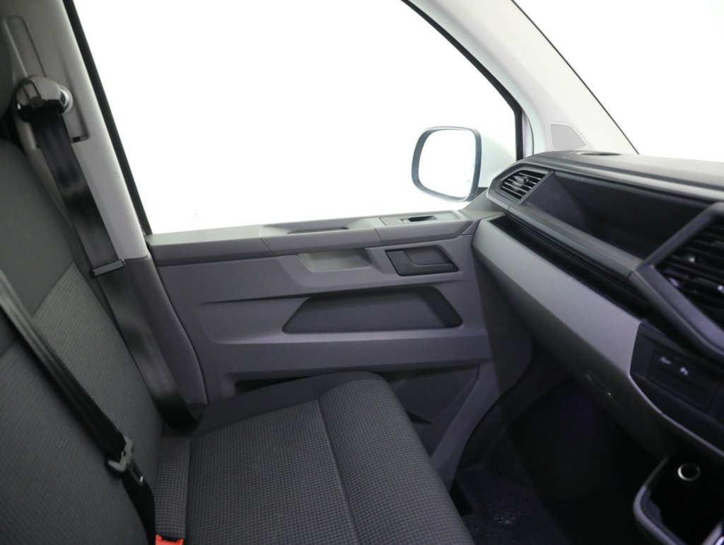 Used Volkswagen Transporter 2021 for sale - 77634577: Photo 31