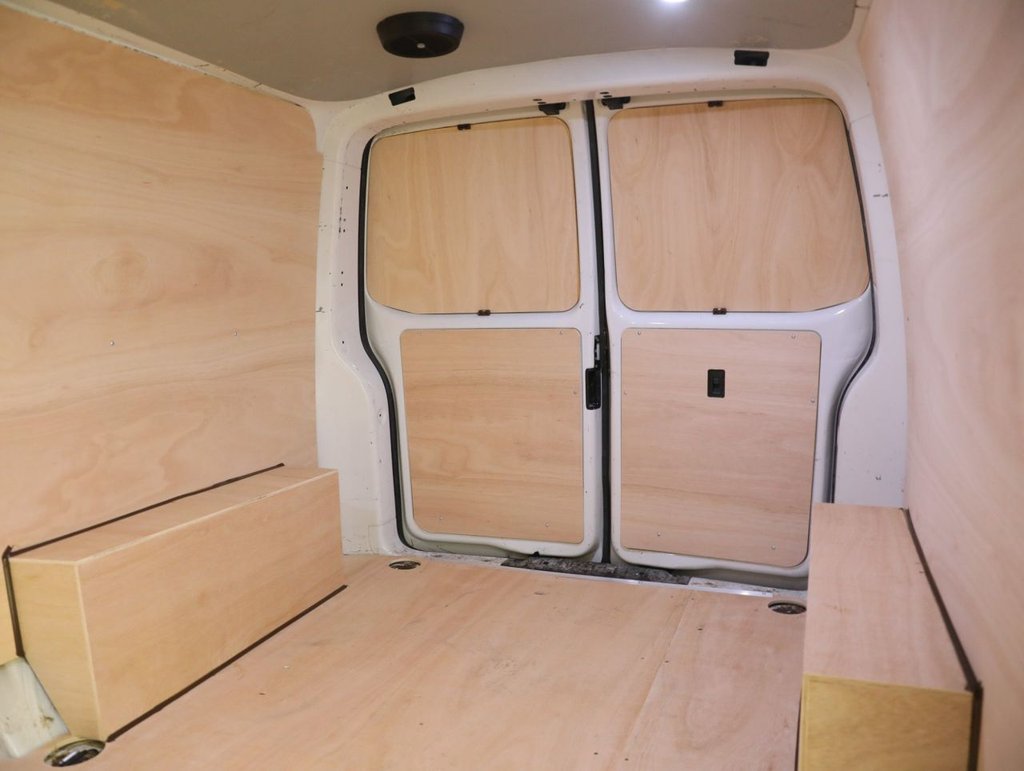 Used Volkswagen Transporter 2021 for sale - 77634577: Photo 40