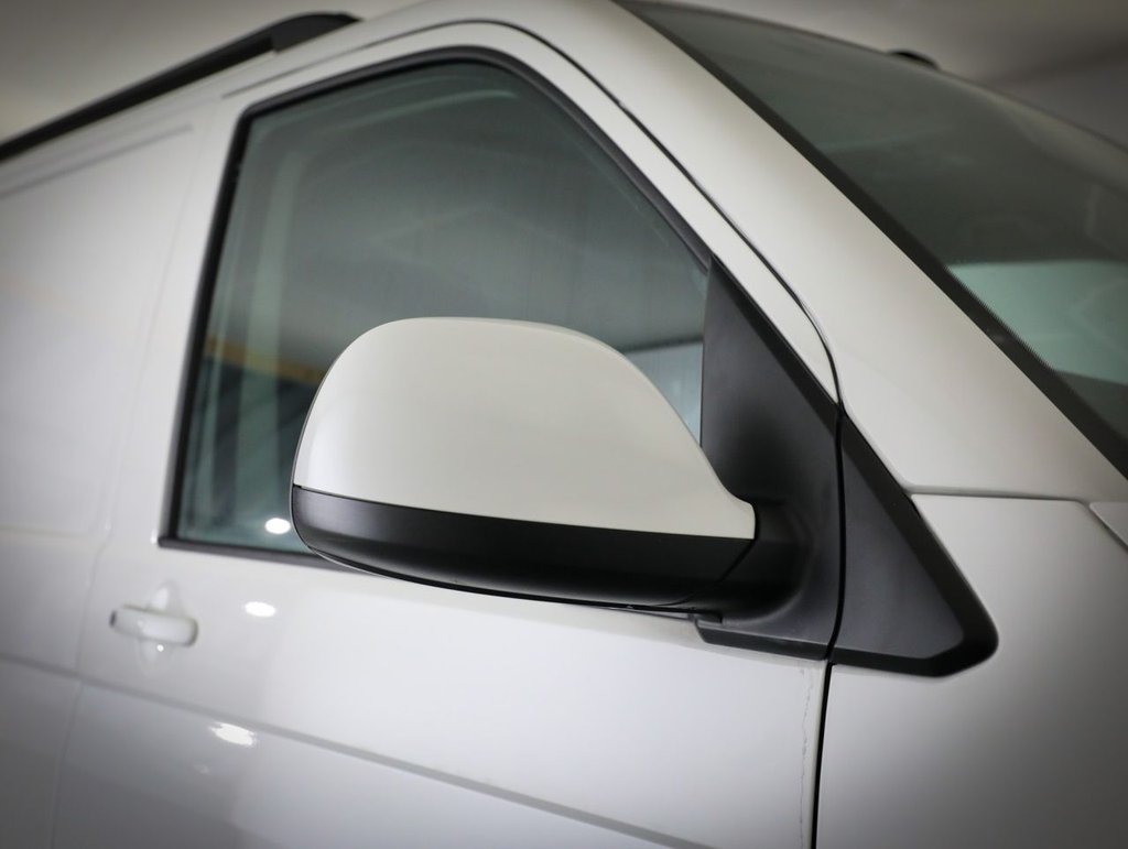 Used Volkswagen Transporter 2021 for sale - 77634577: Photo 9