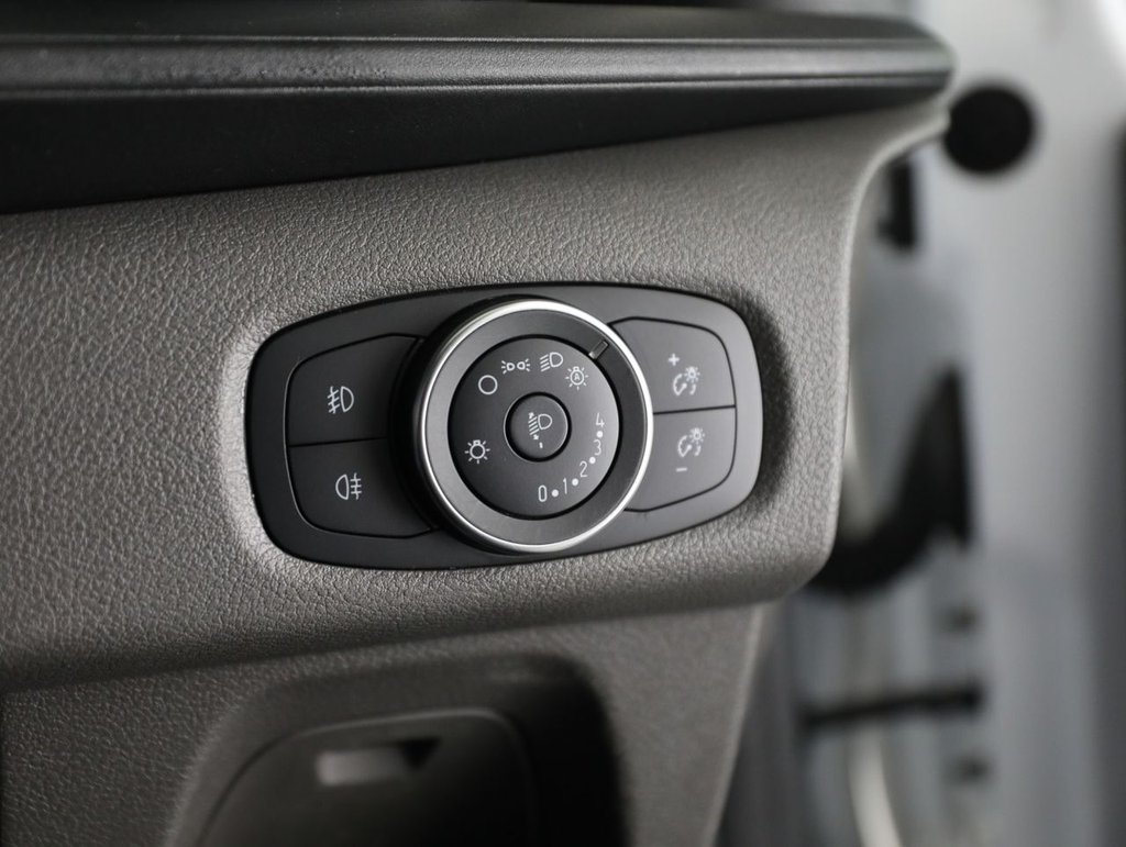 Used Ford Transit Custom 2022 for sale - 77157779: Photo 33