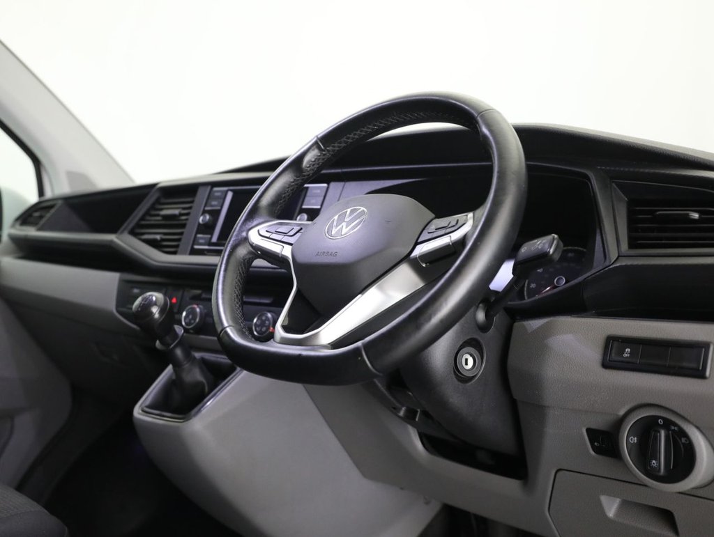 Used Volkswagen Transporter 2021 for sale - 77673701: Photo 28