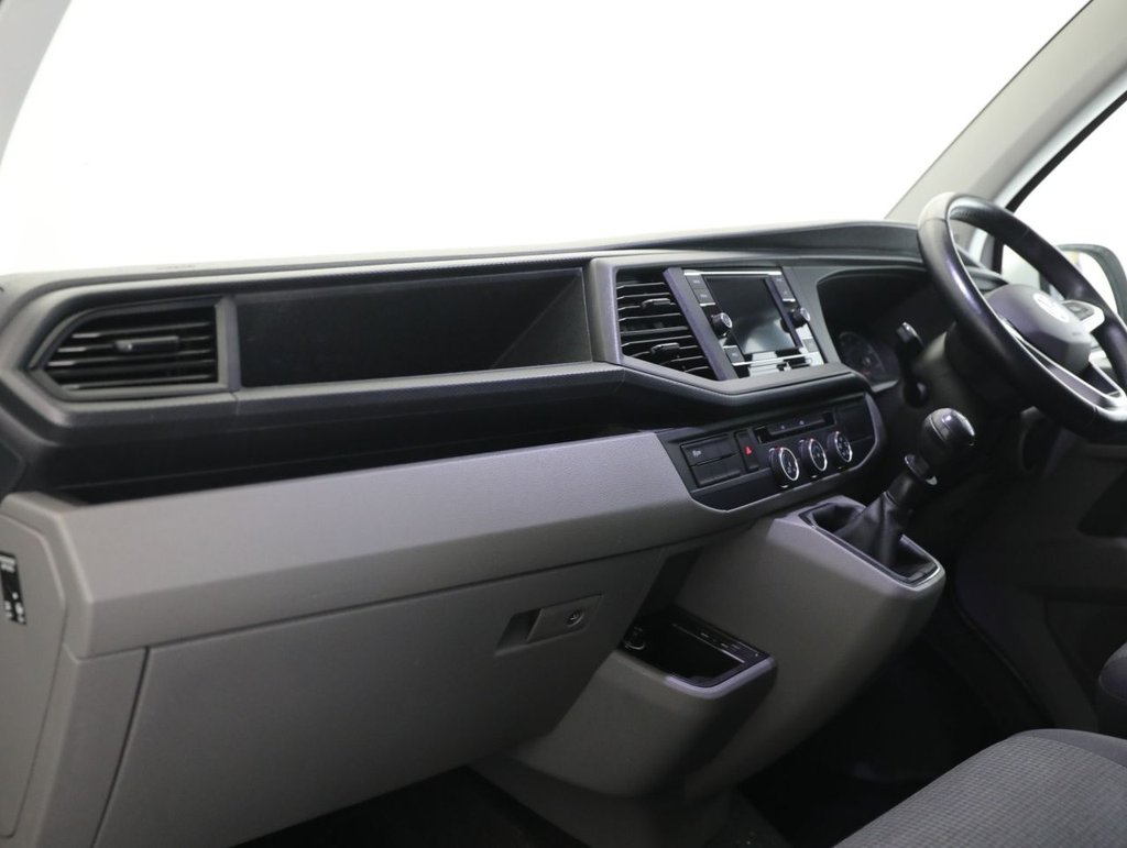 Used Volkswagen Transporter 2021 for sale - 77673701: Photo 35