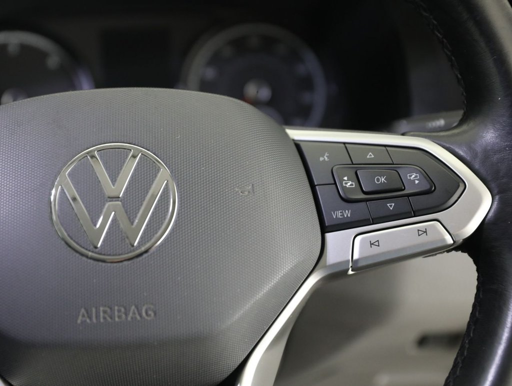 Used Volkswagen Transporter 2021 for sale - 77673701: Photo 40