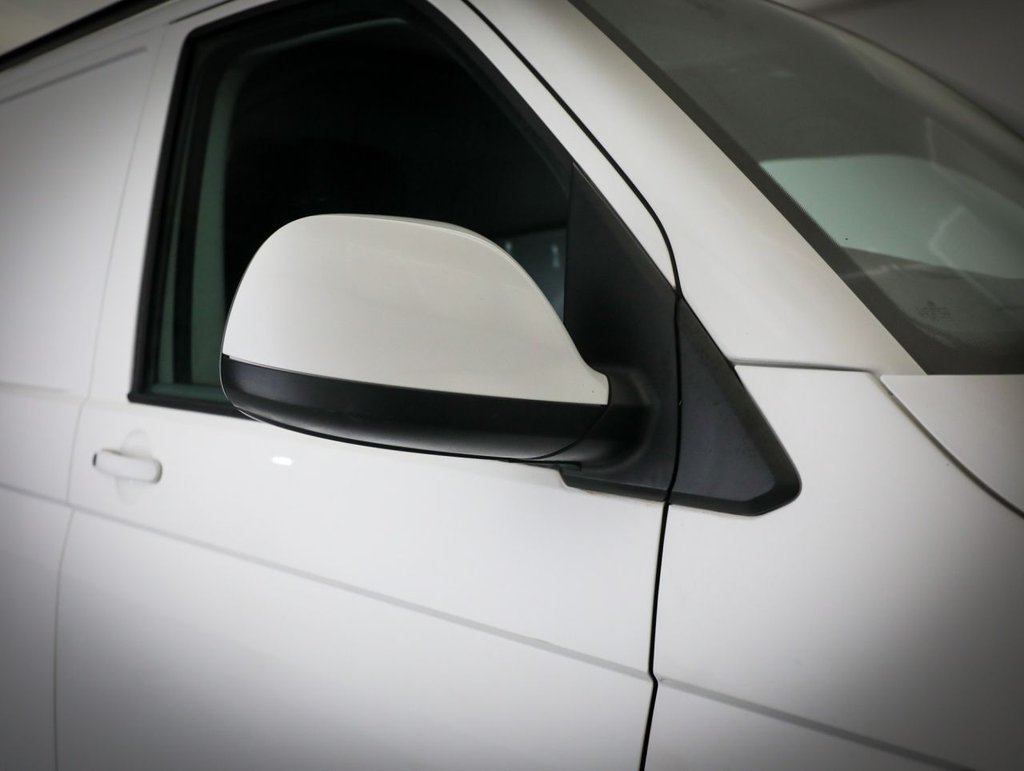 Used Volkswagen Transporter 2021 for sale - 77673701: Photo 9