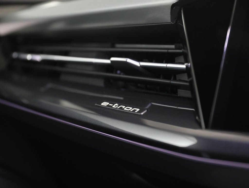 Used Audi Q4 e-tron 2022 for sale - 78186624: Photo 29