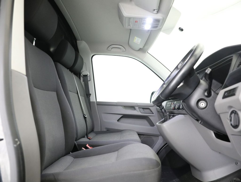 Used Volkswagen Transporter 2022 for sale - 78021986: Photo 20