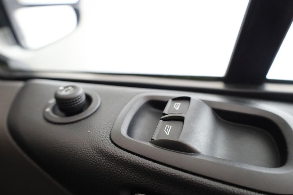 Used Ford Transit Custom 2022 for sale - 76273971: Photo 38
