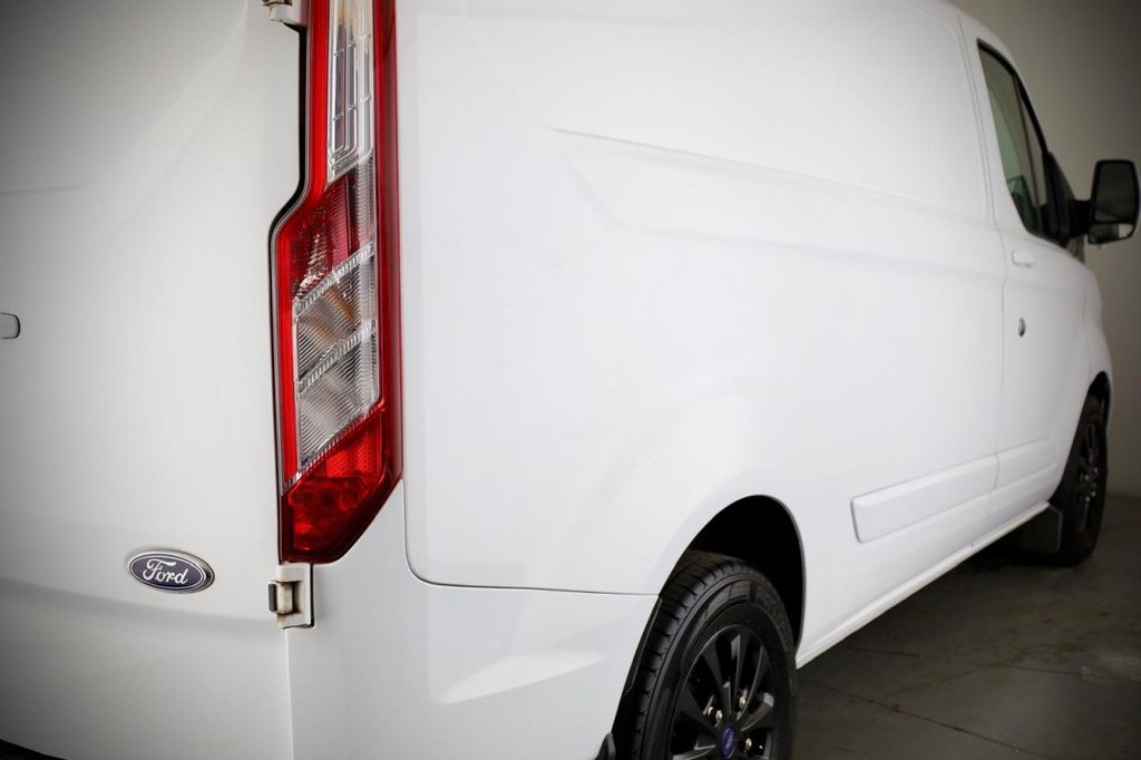 Used Ford Transit Custom 2022 for sale - 76273971: Photo 8