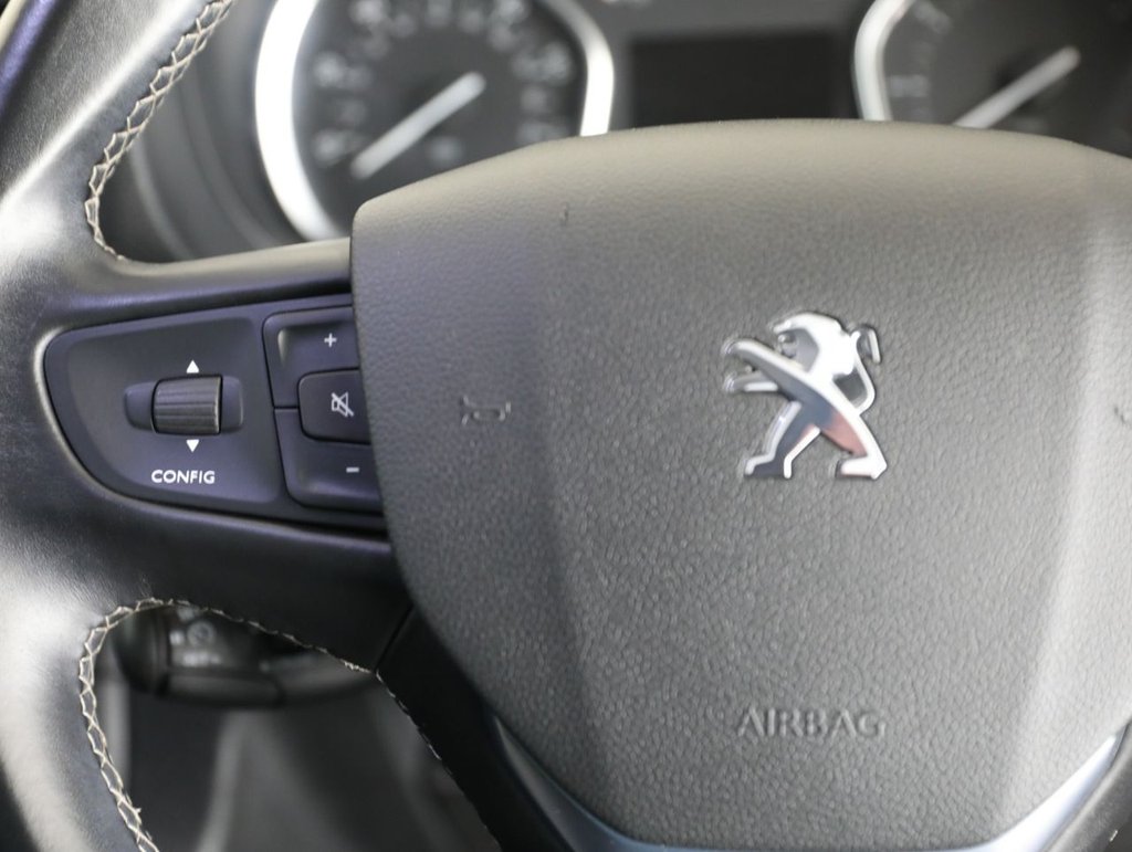 Used Peugeot Traveller 2020 for sale - 77145750: Photo 23