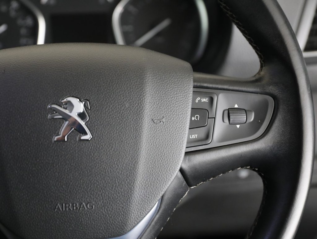 Used Peugeot Traveller 2020 for sale - 77145750: Photo 46