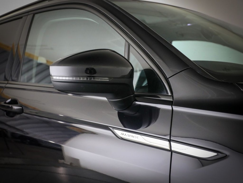 Used Volkswagen Tiguan Allspace 2023 for sale - 77927234: Photo 8