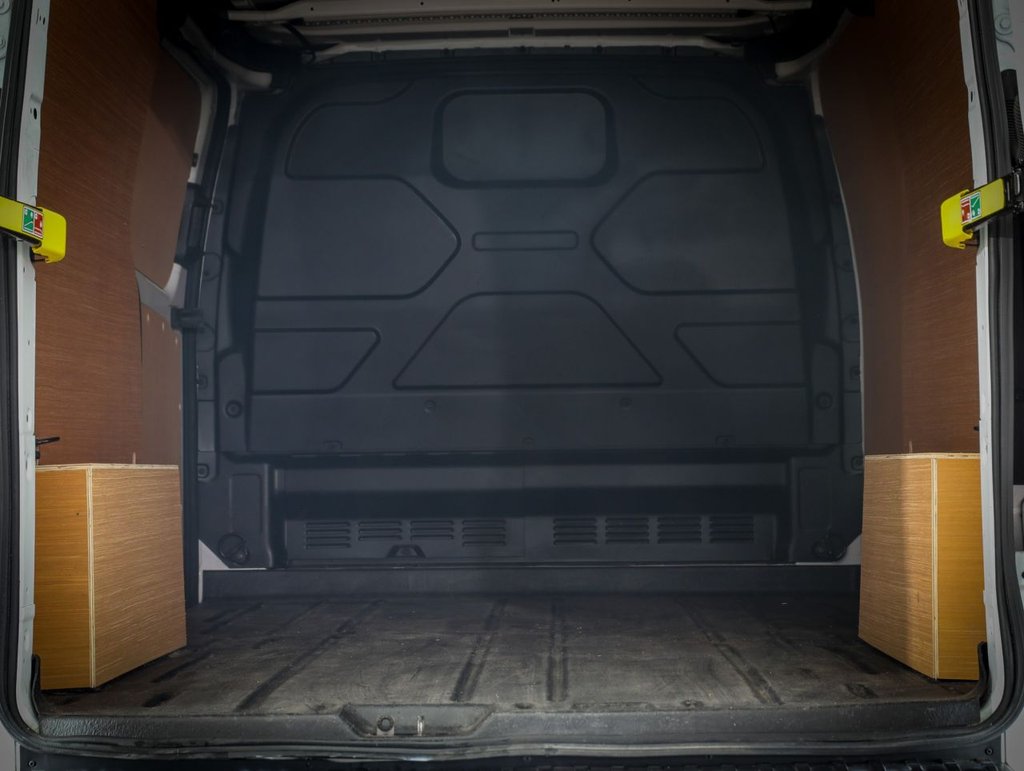 Used Ford Transit Custom 2023 for sale - 77218630: Photo 18