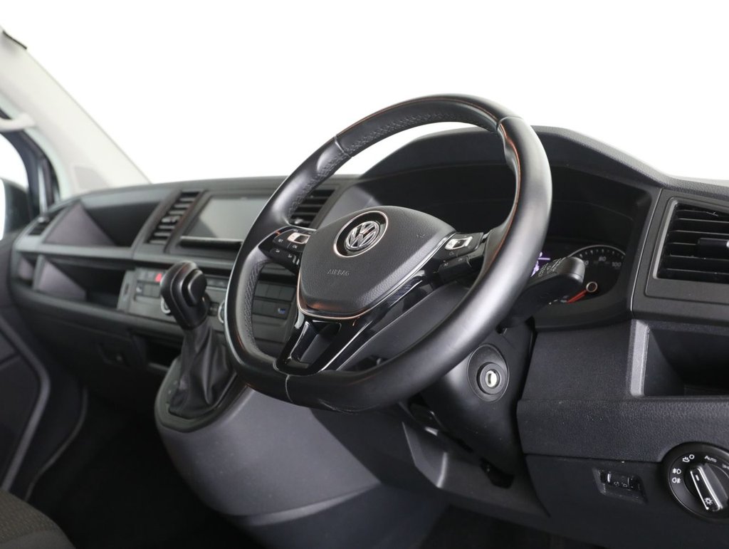 Used Volkswagen Transporter Shuttle 2019 for sale - 77995270: Photo 31