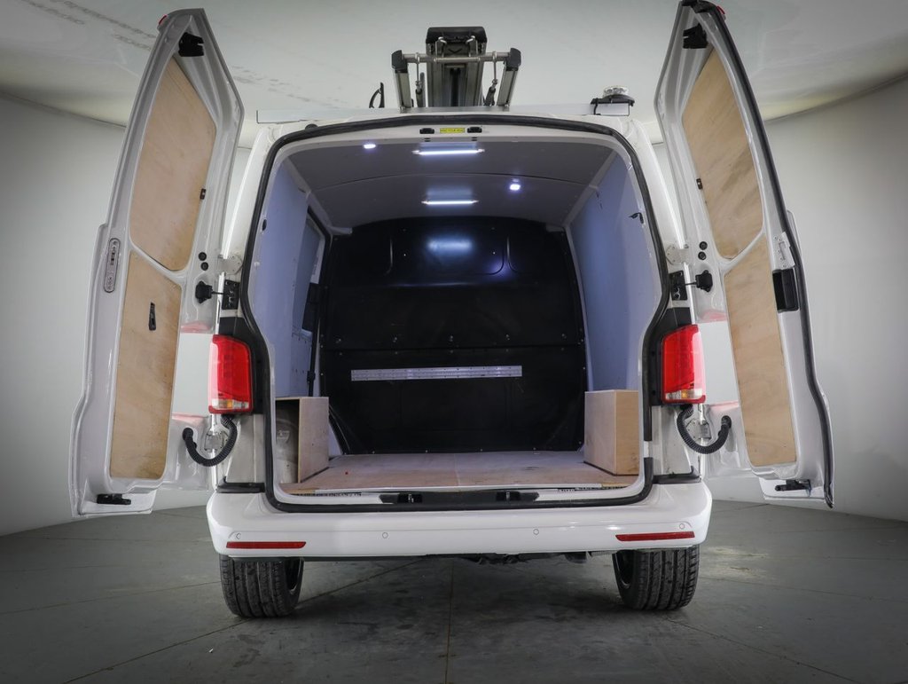 Used Volkswagen Transporter 2022 for sale - 77551613: Photo 14