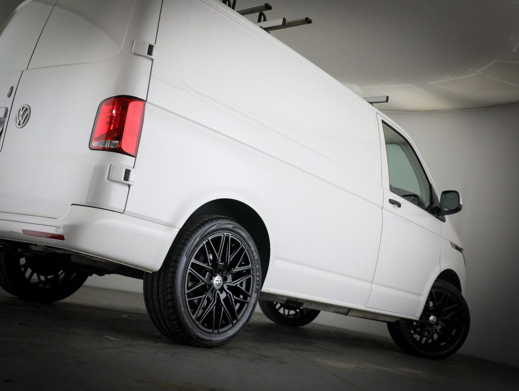 Used Volkswagen Transporter 2022 for sale - 77551613: Photo 8