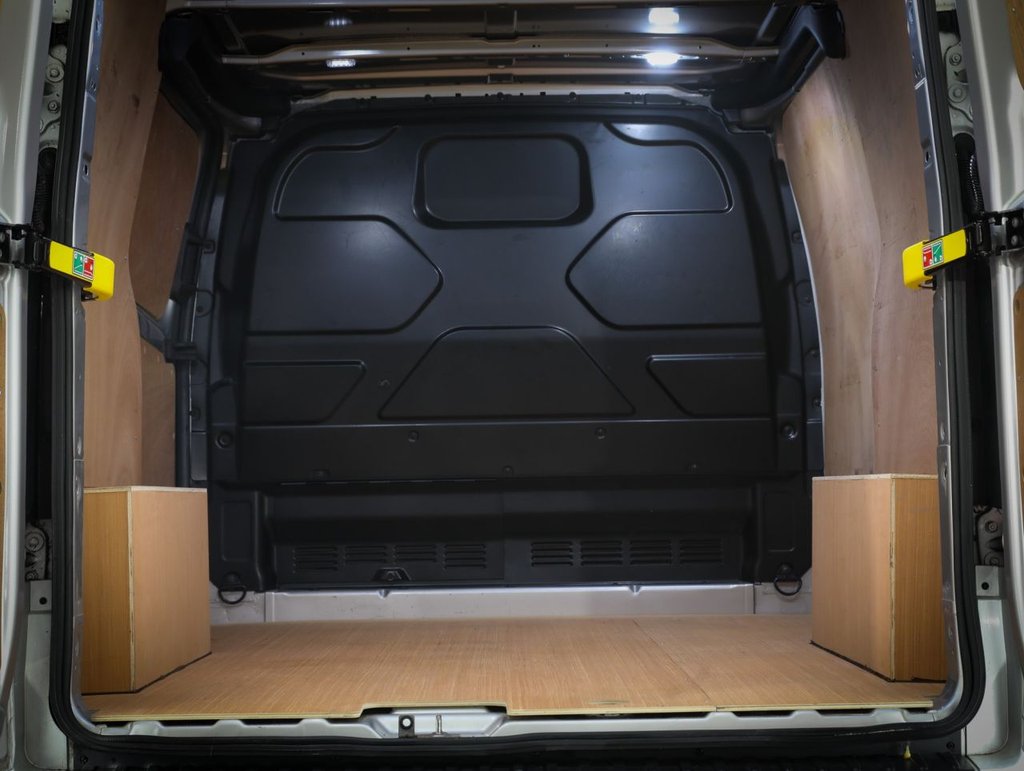 Used Ford Transit Custom 2020 for sale - 77341529: Photo 16
