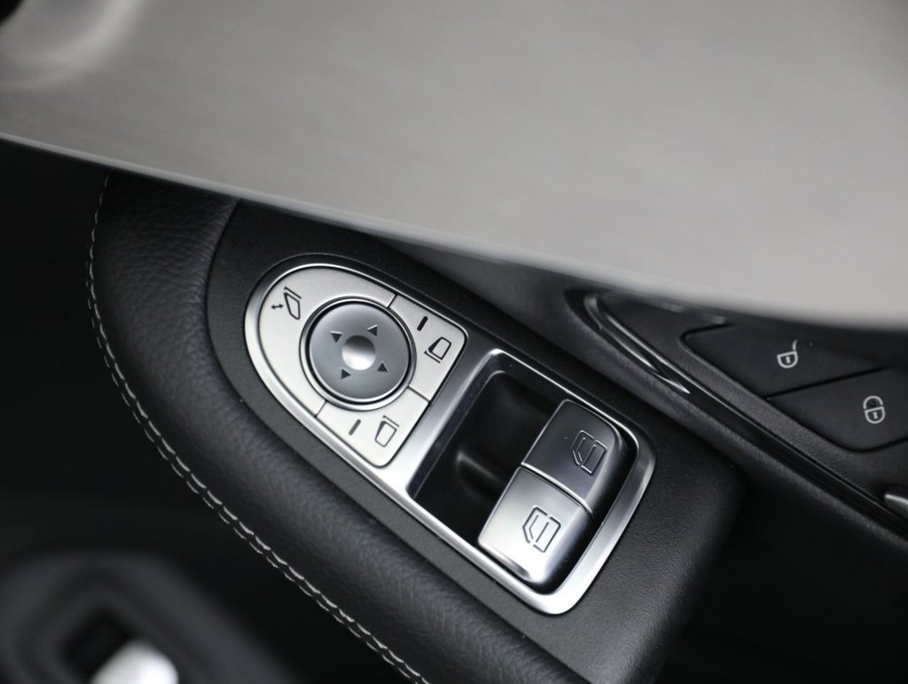 Used Mercedes-Benz C Class 2021 for sale - 76586684: Photo 35