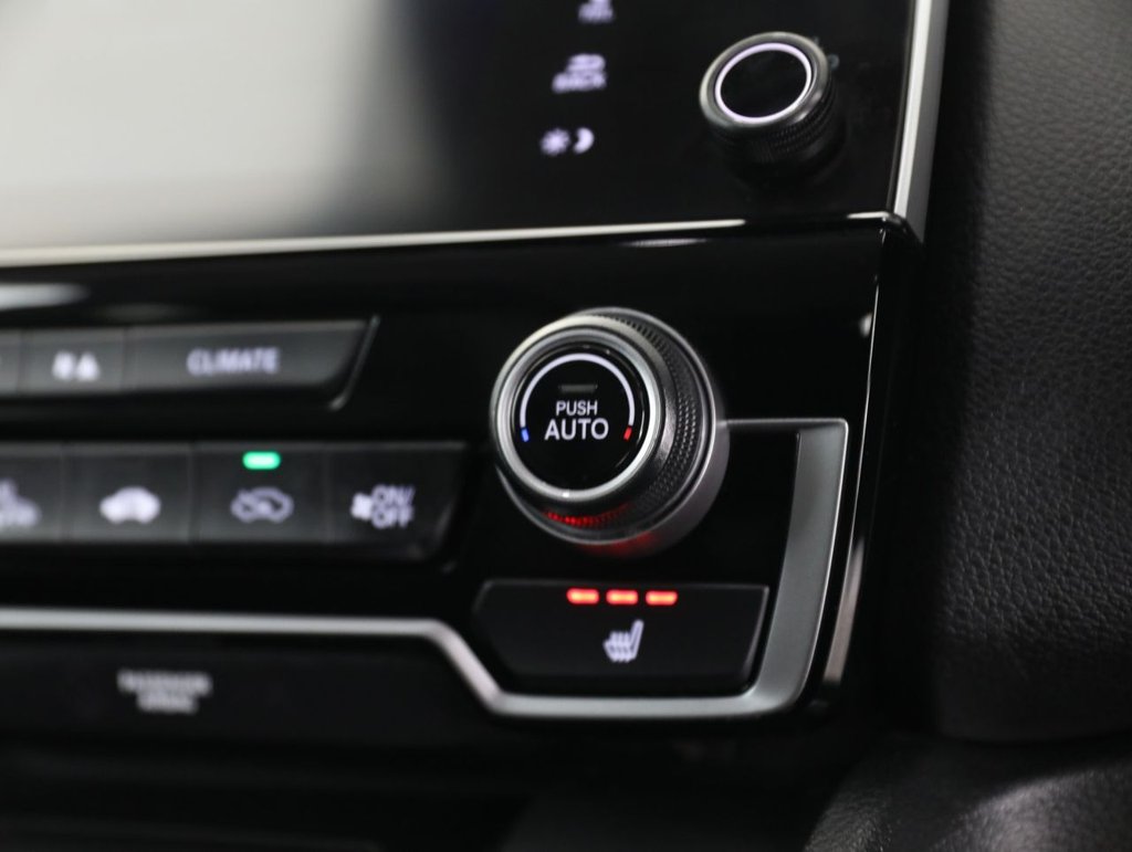 Used Honda CR-V 2020 for sale - 76434375: Photo 45