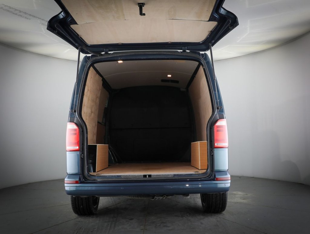 Used Volkswagen Transporter 2019 for sale - 77451620: Photo 14