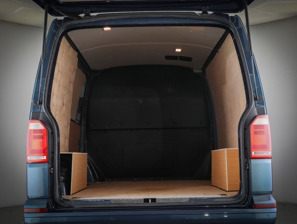 Used Volkswagen Transporter 2019 for sale - 77451620: Photo 18