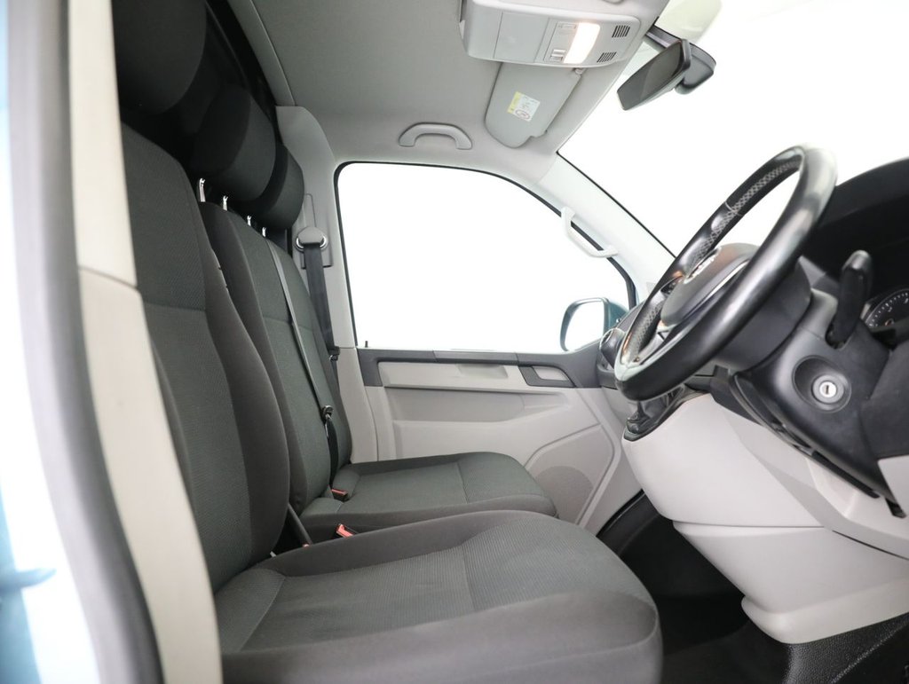 Used Volkswagen Transporter 2019 for sale - 77451620: Photo 21