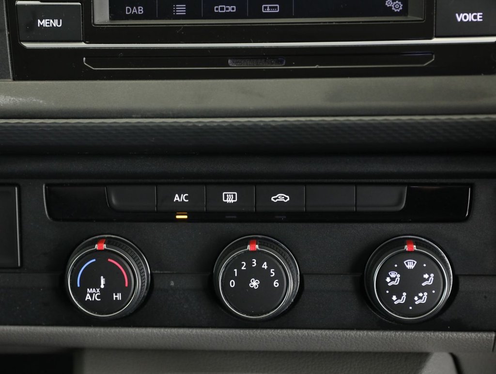 Used Volkswagen Transporter Shuttle 2020 for sale - 77218607: Photo 25