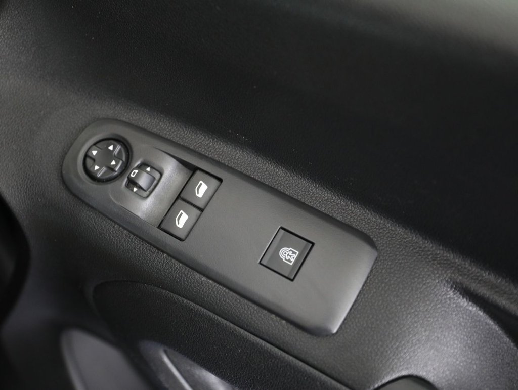 Used Vauxhall Combo Life 2020 for sale - 76686083: Photo 38