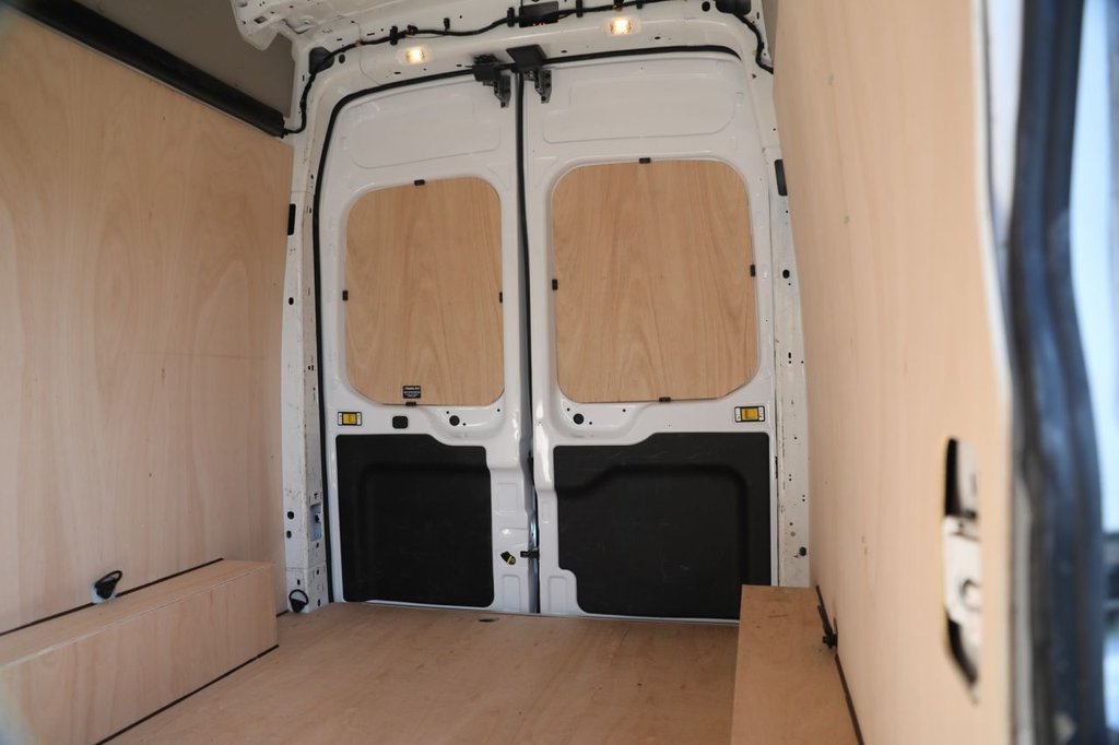 Used Ford Transit 2022 for sale - 76124152: Photo 37