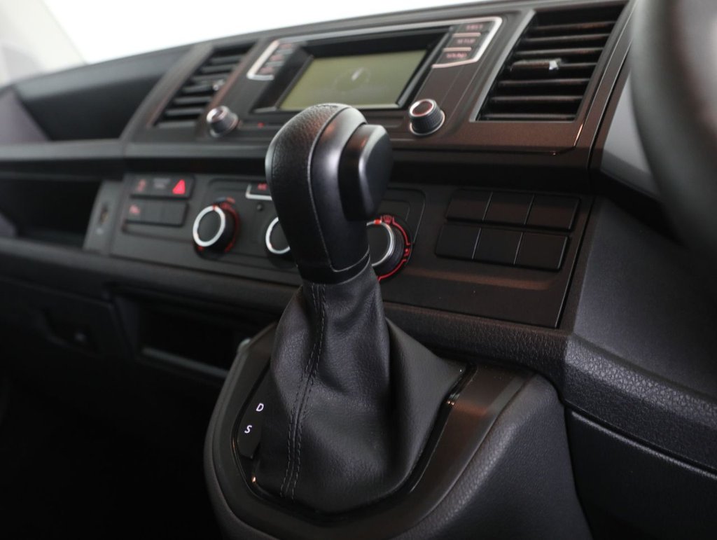 Used Volkswagen Transporter Shuttle 2019 for sale - 77786022: Photo 23