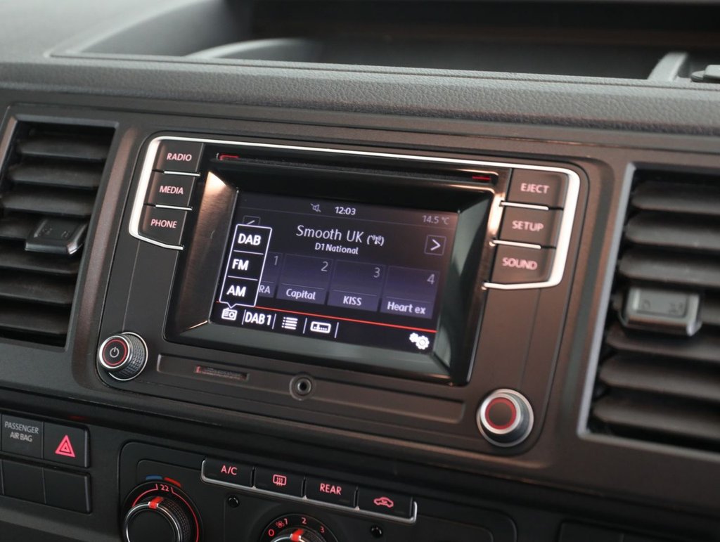 Used Volkswagen Transporter Shuttle 2019 for sale - 77786022: Photo 28