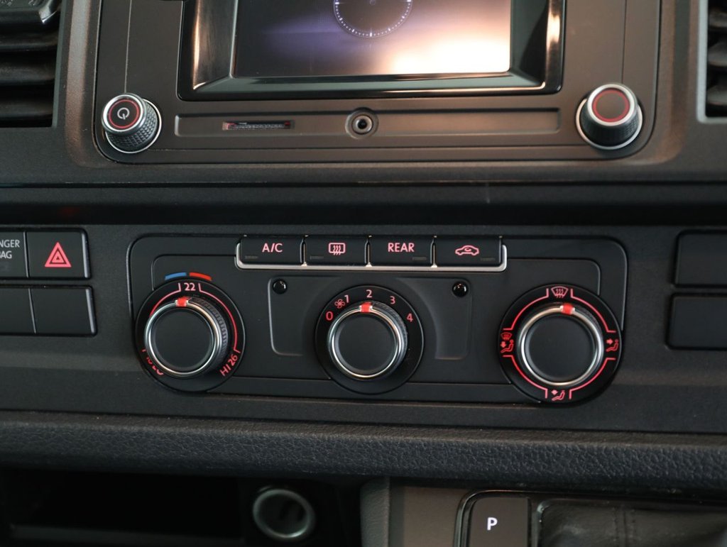 Used Volkswagen Transporter Shuttle 2019 for sale - 77786022: Photo 35