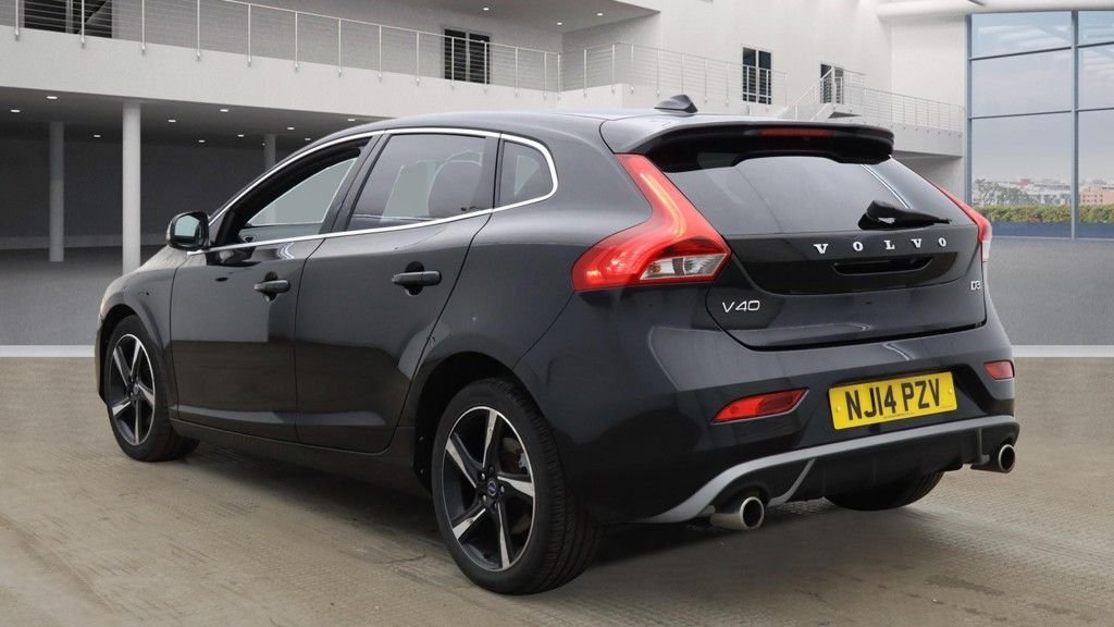 Used Volvo V40 2014 for sale - 75998472: Photo 3