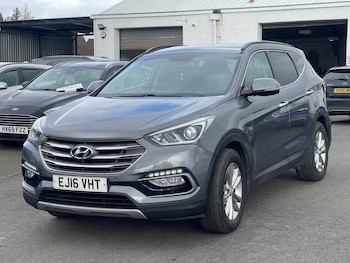 Used Hyundai Santa Fe 2016 for sale - 77805868: Photo