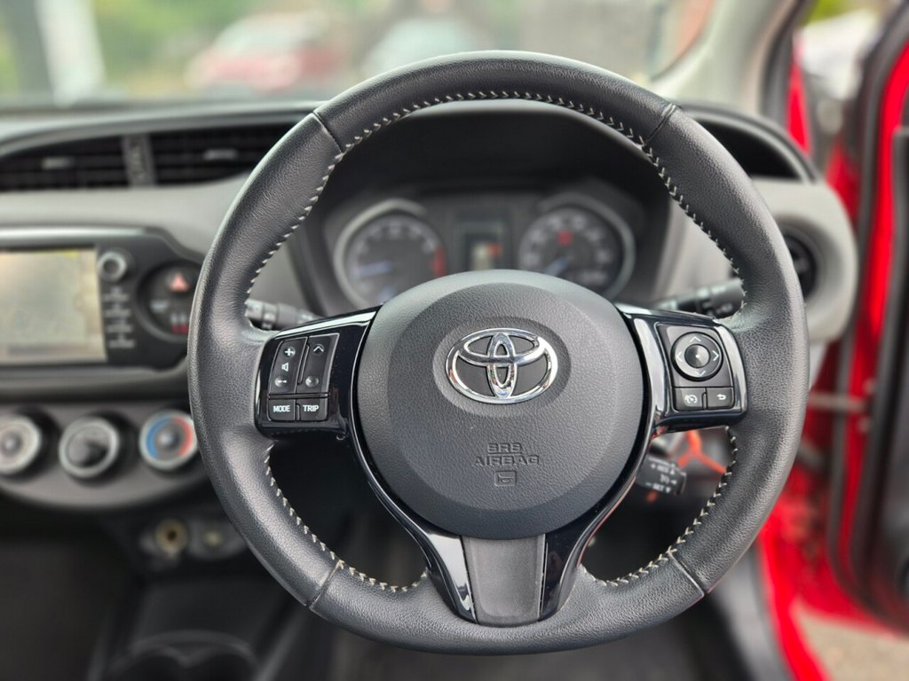 Used Toyota Yaris 2018 for sale - 77748315: Photo 12