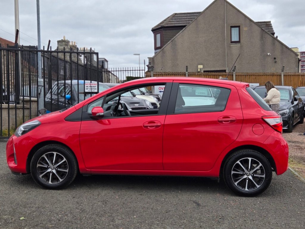 Used Toyota Yaris 2018 for sale - 77748315: Photo 4