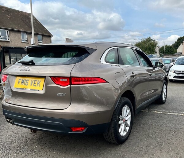 Used Jaguar F-Pace 2016 for sale - 75642051: Photo 5