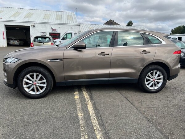 Used Jaguar F-Pace 2016 for sale - 75642051: Photo 6