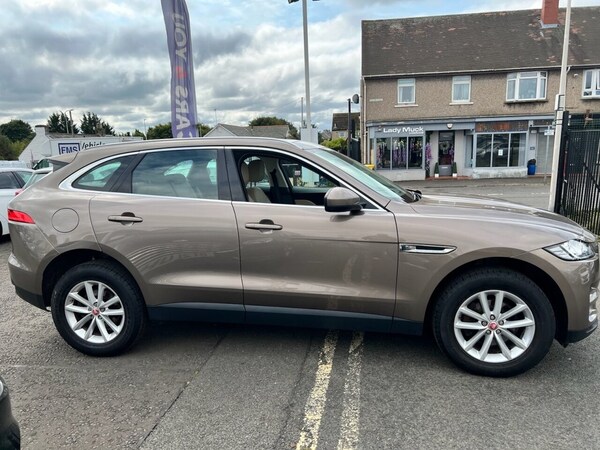 Used Jaguar F-Pace 2016 for sale - 75642051: Photo 7