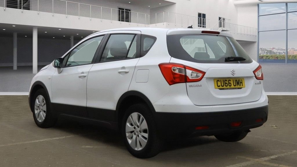 Used Suzuki SX4 S-Cross 2016 for sale - 76797574: Photo 3