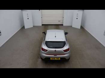 Used Renault Clio 2016 for sale - 74077653: Photo
