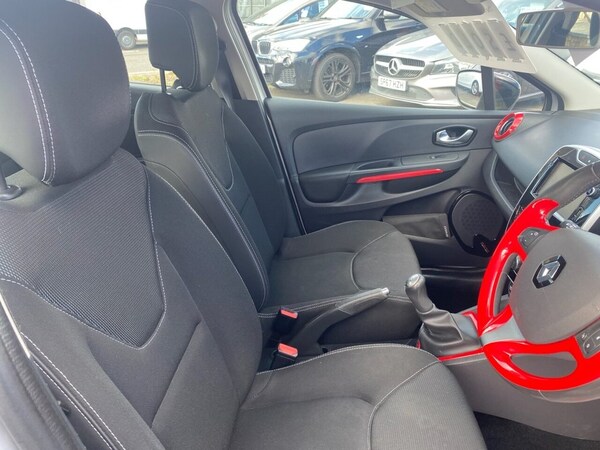 Used Renault Clio 2016 for sale - 74077653: Photo 8