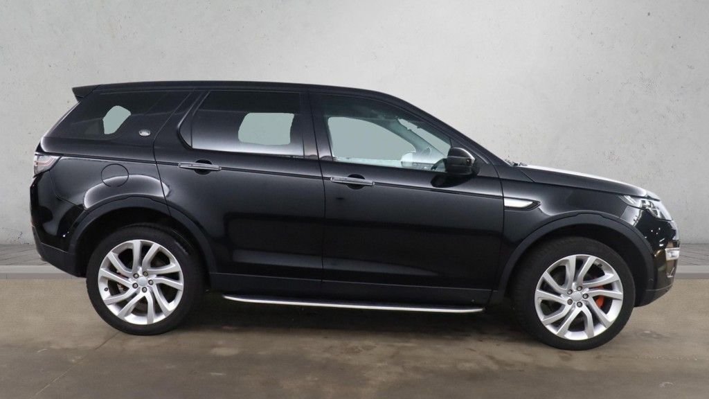 Used Land Rover Discovery Sport 2016 for sale - 77667136: Photo 5