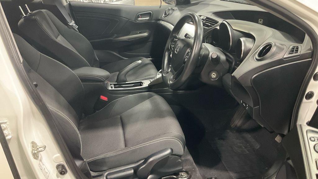 Used Honda Civic 2017 for sale - 76855096: Photo 12