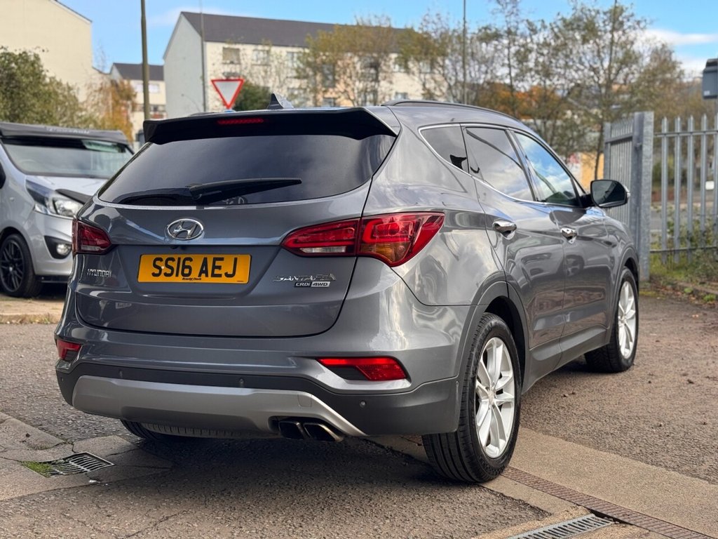 Used Hyundai Santa Fe 2016 for sale - 76855098: Photo 7