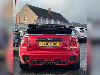 Used MINI Convertible 2018 for sale - 76509505: Photo