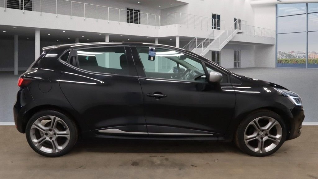 Used Renault Clio 2018 for sale - 77919942: Photo 17