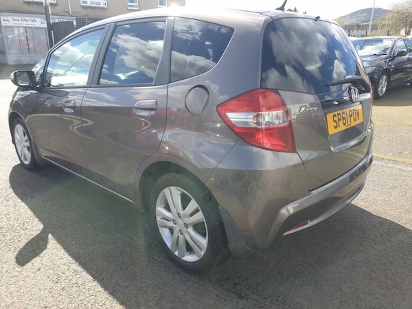 Used Honda Jazz 2011 for sale - 70274073: Photo 5