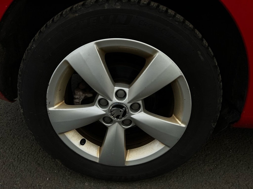 Used Skoda Rapid Spaceback 2014 for sale - 76848461: Photo 27