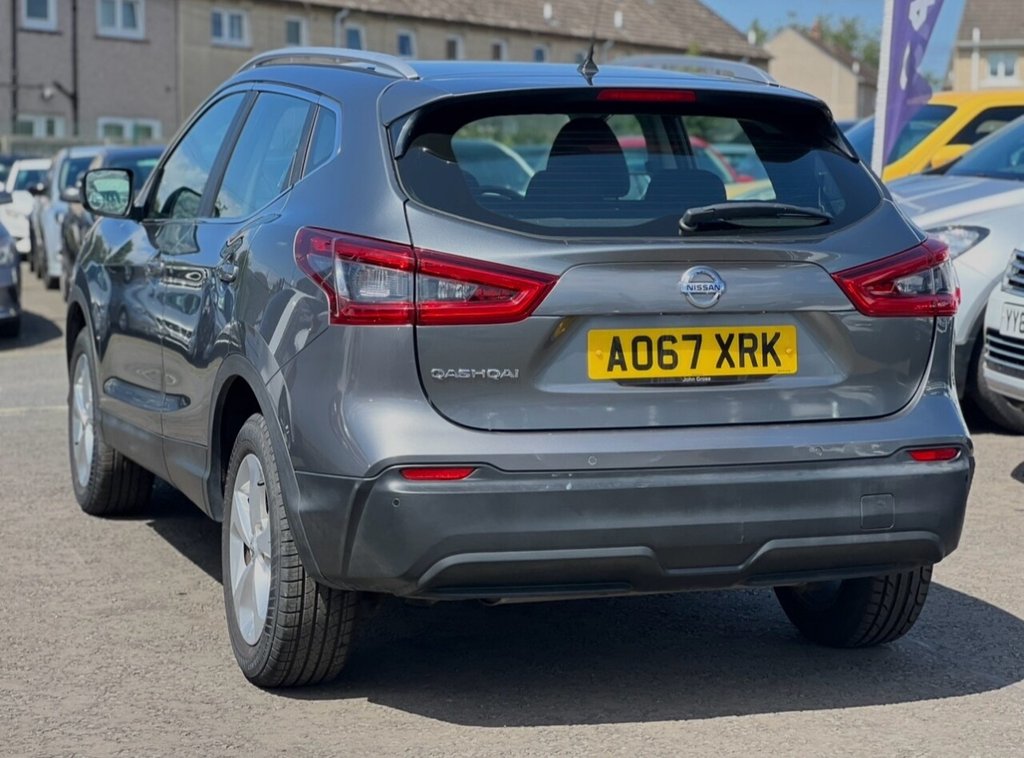 Used Nissan Qashqai 2017 for sale - 77719710: Photo 4